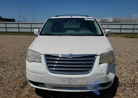 2008 Chrysler Town & Country Touring из США, поврежденный, VIN 2A8HR54P78R737106